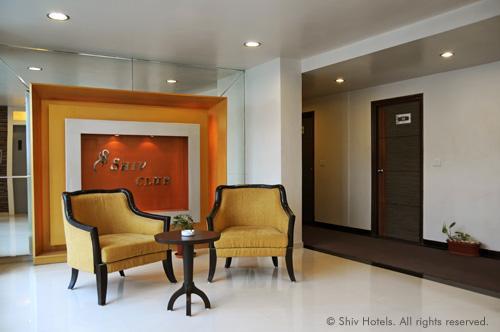 The Shiv Grand Hotel Gandhidham Exterior photo